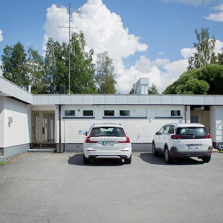 Apartamento Tuurin Yoesaeiloe Exterior foto