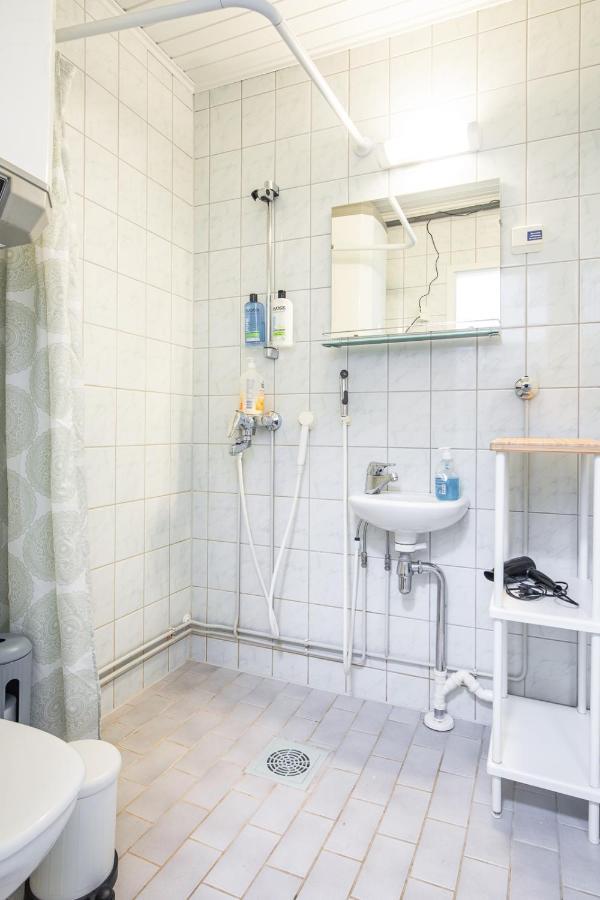 Apartamento Tuurin Yoesaeiloe Exterior foto