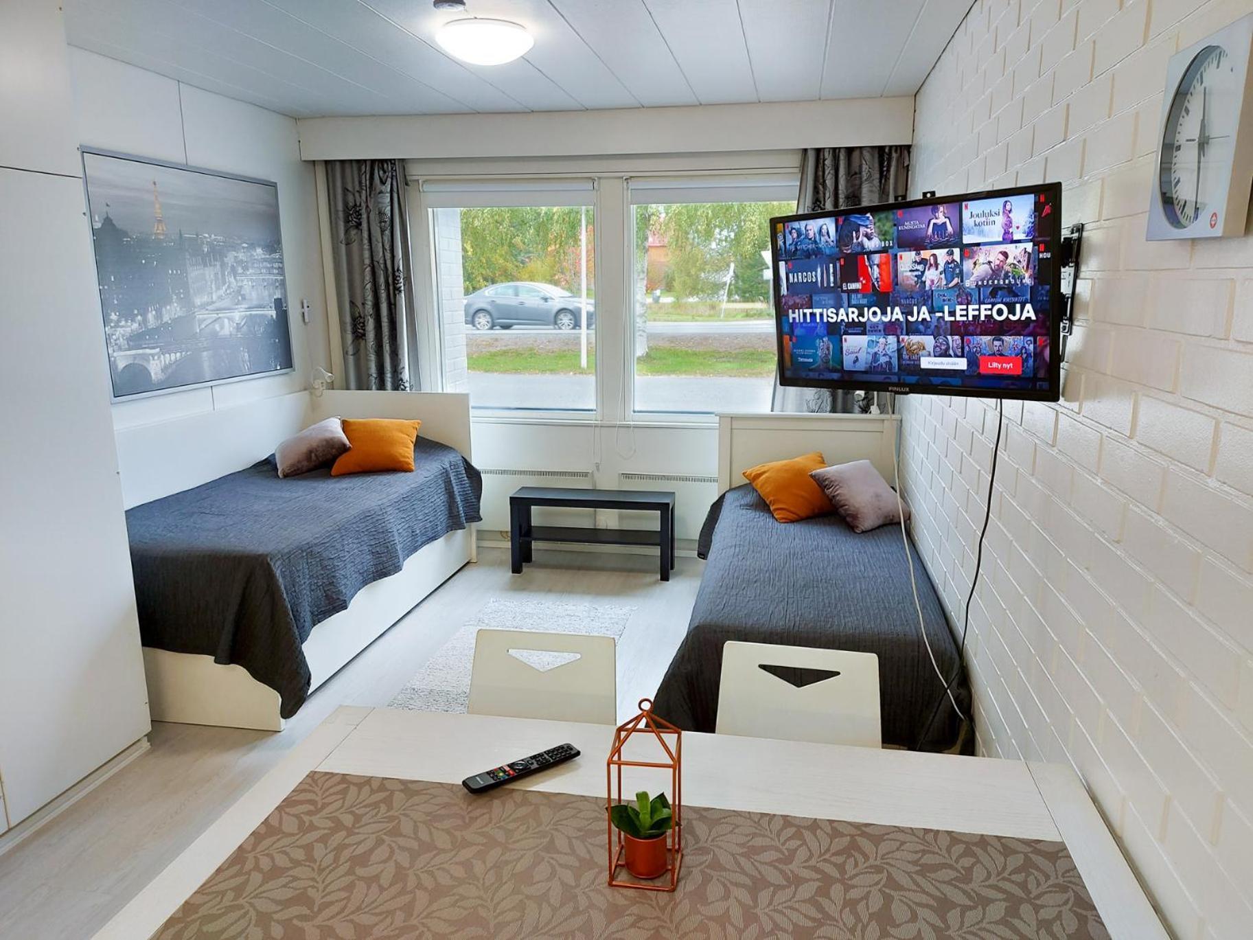Apartamento Tuurin Yoesaeiloe Exterior foto